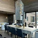 Luxury Mountain With In And Out Fidjeland