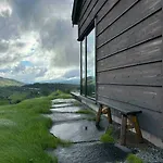 Luxury Mountain With In And Out *