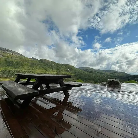 Ferienhaus Luxury Mountain With In And Out Fidjeland